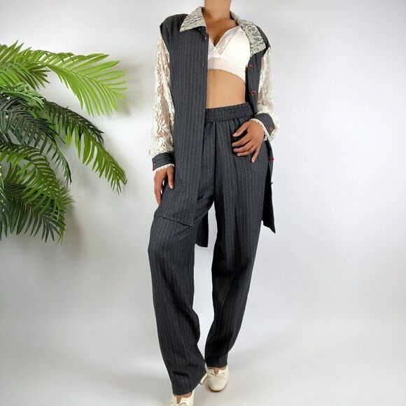 Vintage 90s Grunge Gray Pin Stripe Oversized Pantsuit Blazer & Trousers / Sz: M - Picture 4 of 9